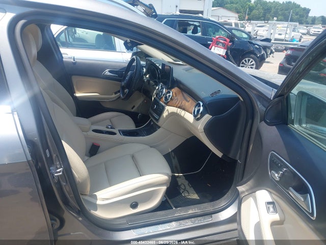 45432465 :رقم المزاد ، WDCTG4GB8KJ609464 vin ، 2019 Mercedes-benz Gla 250 4matic مزاد بيع