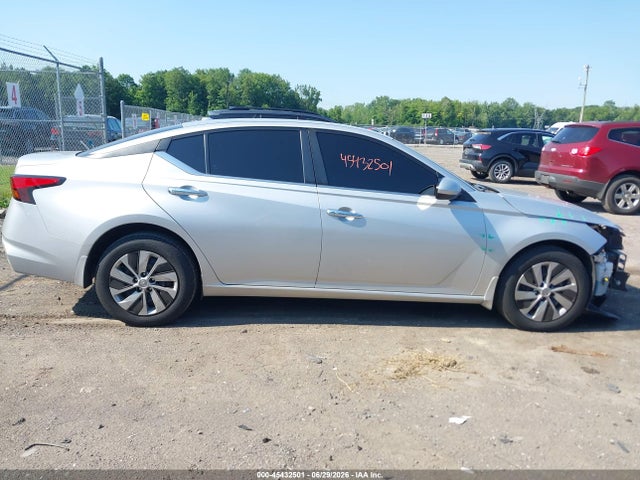 2019 Nissan Altima 2.5 S მანქანა იყიდება აუქციონზე, vin: 1N4BL4BW9KC140774, აუქციონის ნომერი: 45432501