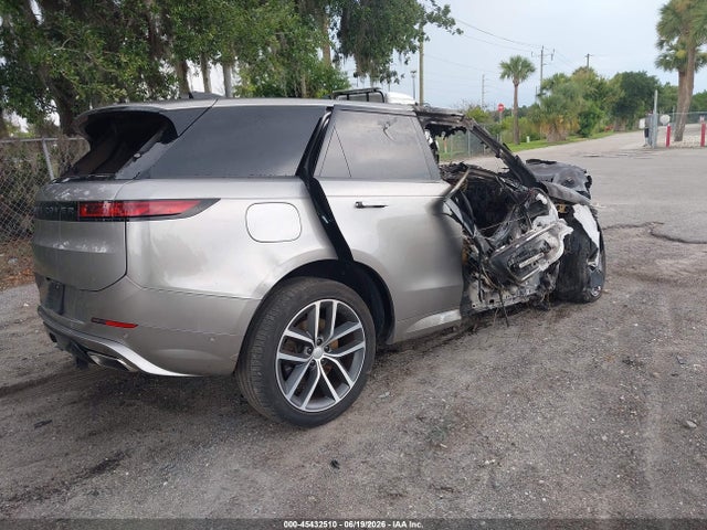 45432510 :رقم المزاد ، SAL119F48SA434088 vin ، 2025 Land Rover Range Rover Sport P550 Autobiography مزاد بيع