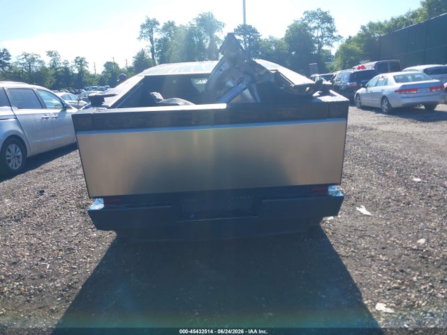 7G2CEHED5SA071427 Tesla Cybertruck All-wheel Drive