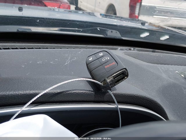 2019 Jeep Compass Latitude 4x4 მანქანა იყიდება აუქციონზე, vin: 3C4NJDBB2KT674648, აუქციონის ნომერი: 45432519