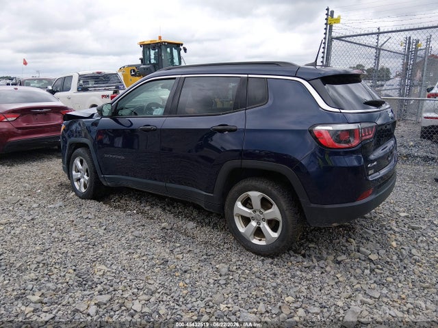 2019 Jeep Compass Latitude 4x4 მანქანა იყიდება აუქციონზე, vin: 3C4NJDBB2KT674648, აუქციონის ნომერი: 45432519
