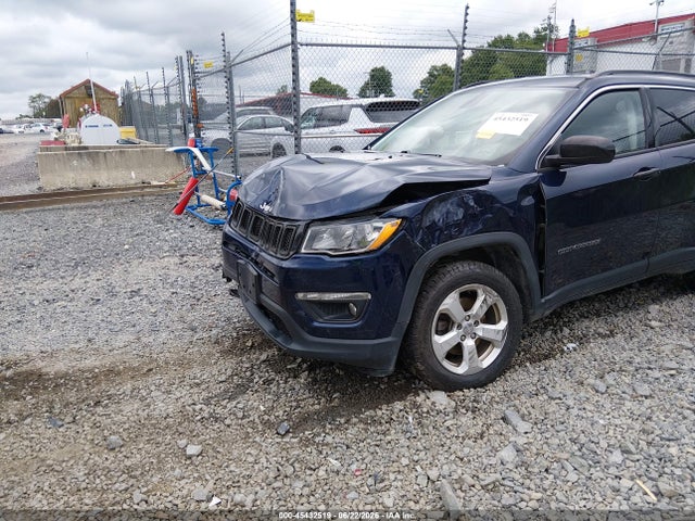 2019 Jeep Compass Latitude 4x4 მანქანა იყიდება აუქციონზე, vin: 3C4NJDBB2KT674648, აუქციონის ნომერი: 45432519