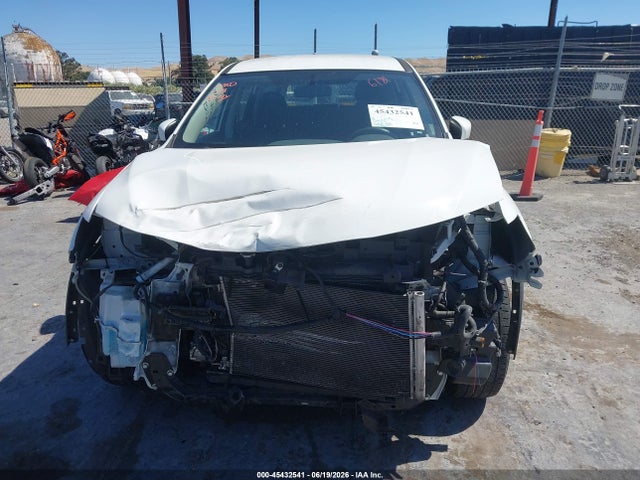 Nissan ROGUE S 2017 JN8AT2MT5HW136181 Image 14