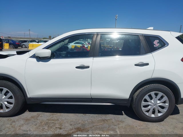 Nissan ROGUE S 2017 JN8AT2MT5HW136181 Image 16