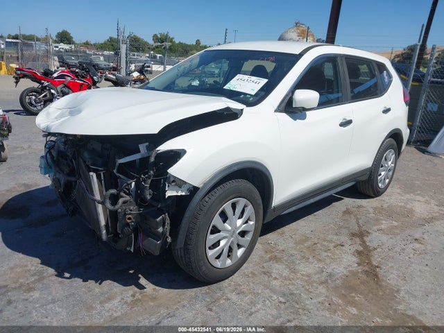 Nissan ROGUE S 2017 JN8AT2MT5HW136181 Image 2
