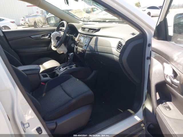Nissan ROGUE S 2017 JN8AT2MT5HW136181 Image 5