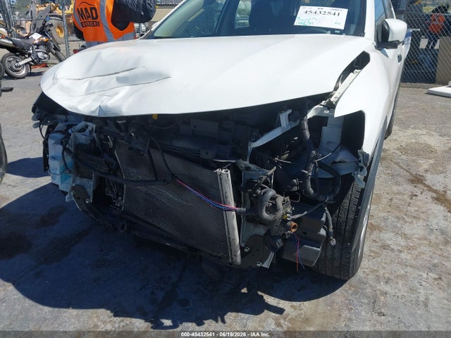 Nissan ROGUE S 2017 JN8AT2MT5HW136181 Image 13