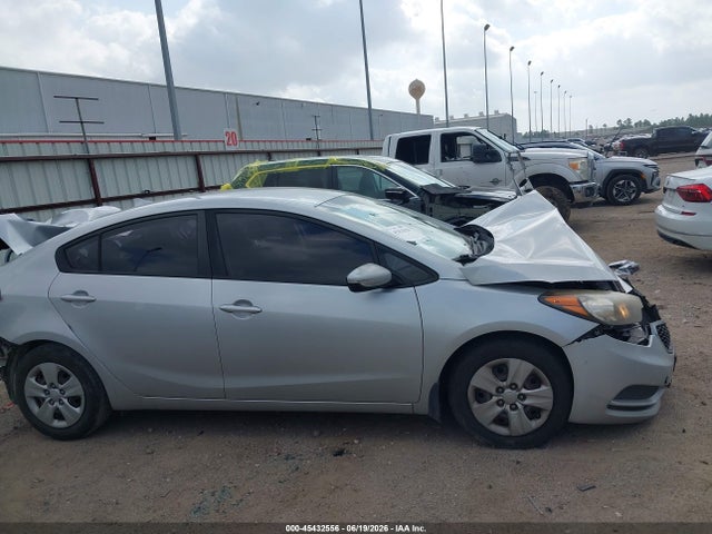 KIA FORTE LX 2016 KNAFK4A6XG5608715 Image 14
