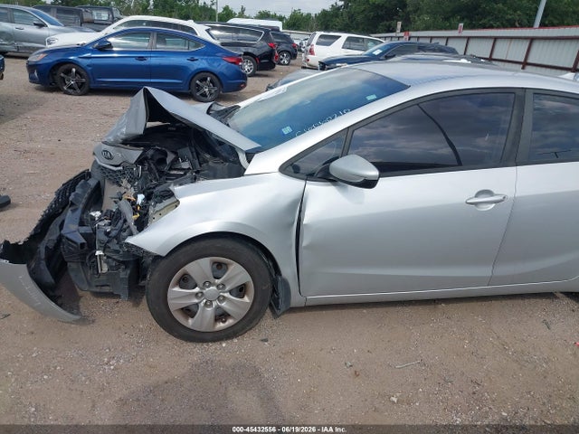 KIA FORTE LX 2016 KNAFK4A6XG5608715 Image 15