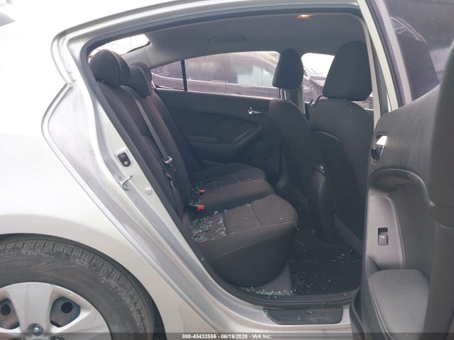 KIA FORTE LX 2016 KNAFK4A6XG5608715 Image 8