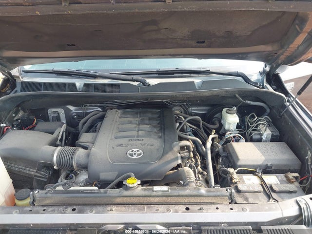 5TFAW5F13GX497434 Toyota Tundra Platinum 5.7l V8