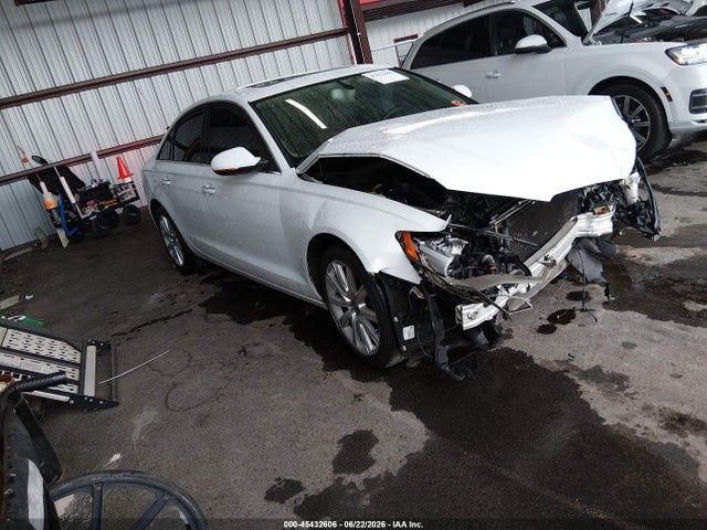 45432606 :رقم المزاد ، WAUGFAFC8EN060801 vin ، 2014 Audi A6 2.0t Premium مزاد بيع