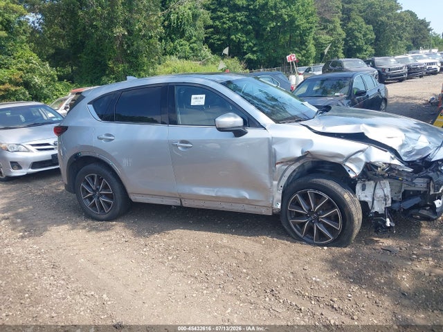 Продажа на аукционе авто 2017 Mazda Cx-5 Grand Touring, vin: JM3KFBDL7H0204966, номер лота: 45432616