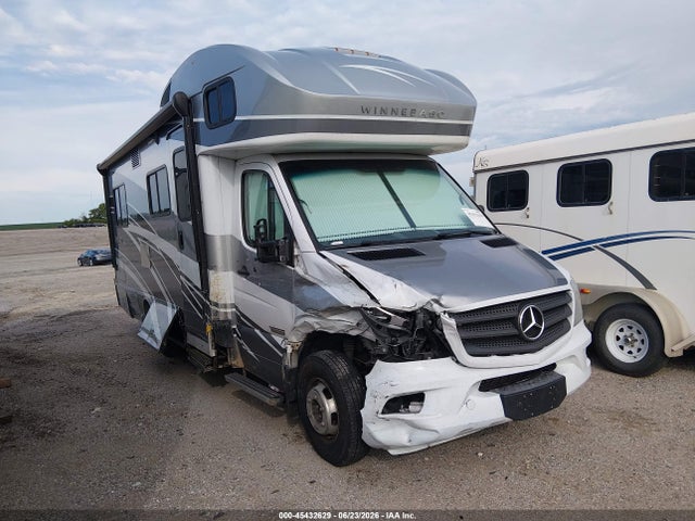 45432629 :رقم المزاد ، WDAPF4CCXH9709703 vin ، 2018 Winnebago Class C Mercedes Chassis مزاد بيع