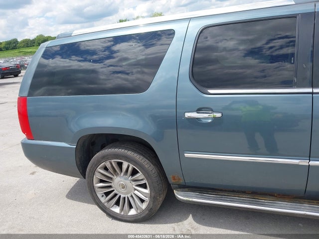 Продажа на аукционе авто 2008 Cadillac Escalade Esv Standard, vin: 1GYFK66898R241657, номер лота: 45432631