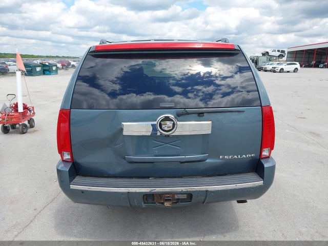 Продажа на аукционе авто 2008 Cadillac Escalade Esv Standard, vin: 1GYFK66898R241657, номер лота: 45432631