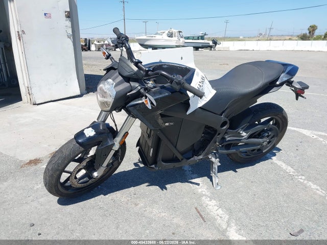 Zero Motorcycles Inc S 2019 538SMHZ41KCA11067 Image 2