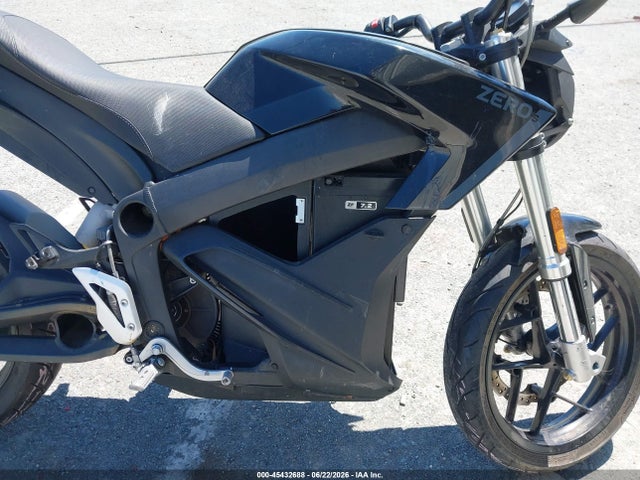 Zero Motorcycles Inc S 2019 538SMHZ41KCA11067 Image 8