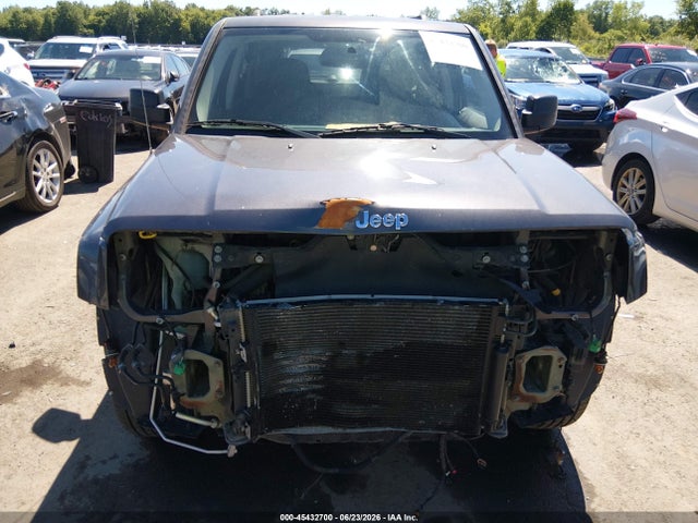 45432700 :رقم المزاد ، 1C4NJRBB6GD650850 vin ، 2016 Jeep Patriot Sport مزاد بيع