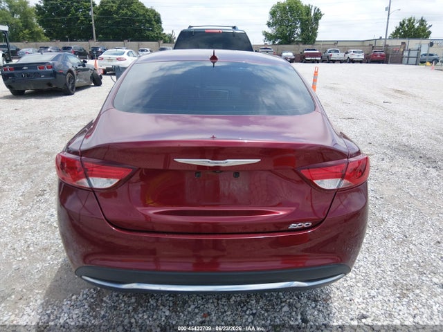 2015 Chrysler 200 Limited მანქანა იყიდება აუქციონზე, vin: 1C3CCCAB6FN634614, აუქციონის ნომერი: 45432709