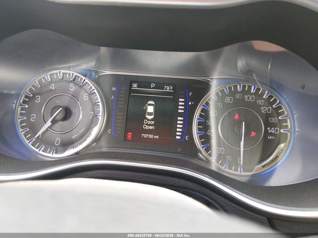 Chrysler 200 Limited 2015 1C3CCCAB6FN634614 Image 7