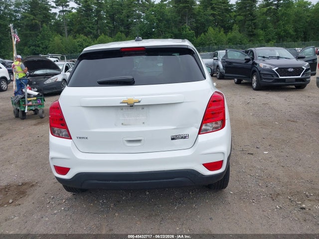 KL7CJKSB2MB301672 Chevrolet Trax Fwd Ls