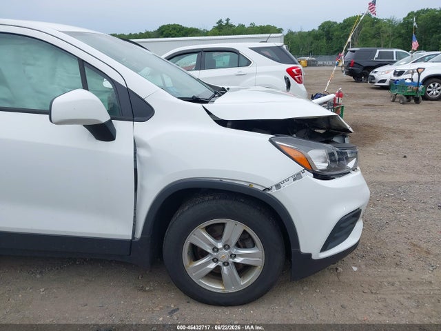 KL7CJKSB2MB301672 Chevrolet Trax Fwd Ls
