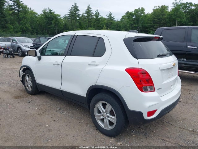 KL7CJKSB2MB301672 Chevrolet Trax Fwd Ls