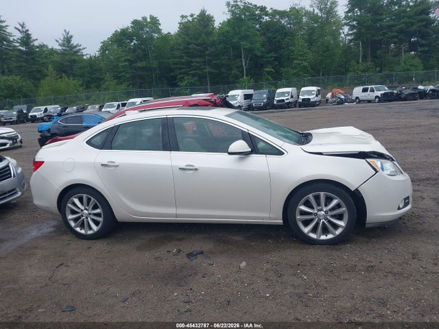 1G4PT5SV2G4104466 Buick Verano Premium Turbo Group