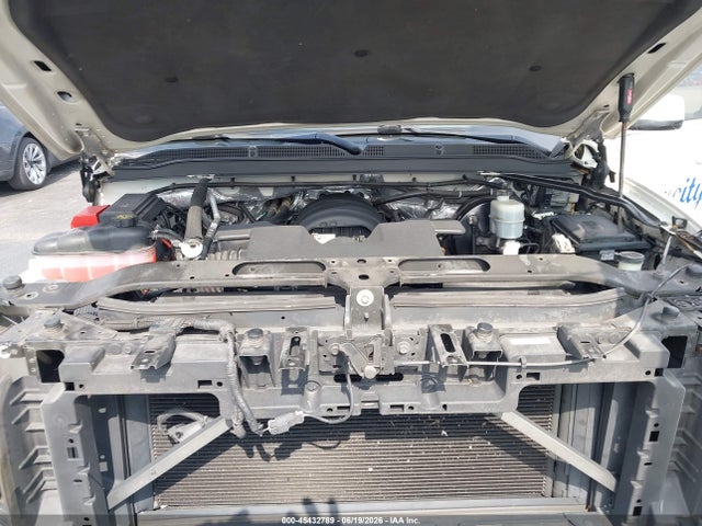 2015 Gmc Yukon Xl 1500 Denali მანქანა იყიდება აუქციონზე, vin: 1GKS1JKJ3FR671351, აუქციონის ნომერი: 45432789