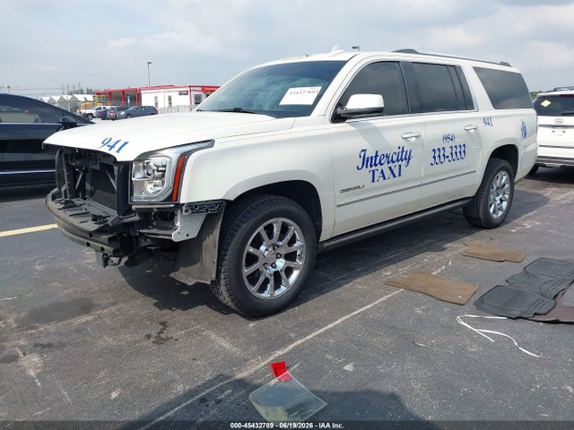 Продаж на аукціоні авто 2015 Gmc Yukon Xl 1500 Denali, vin: 1GKS1JKJ3FR671351, номер лоту: 45432789