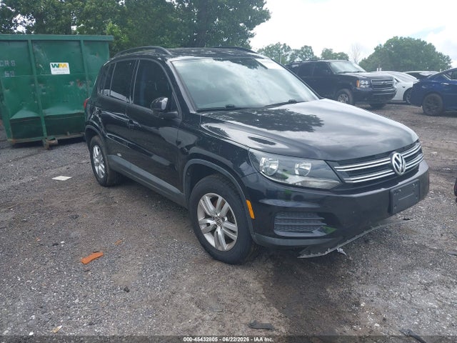 45432805 :رقم المزاد ، WVGAV7AX7GW581011 vin ، 2016 Volkswagen Tiguan S مزاد بيع