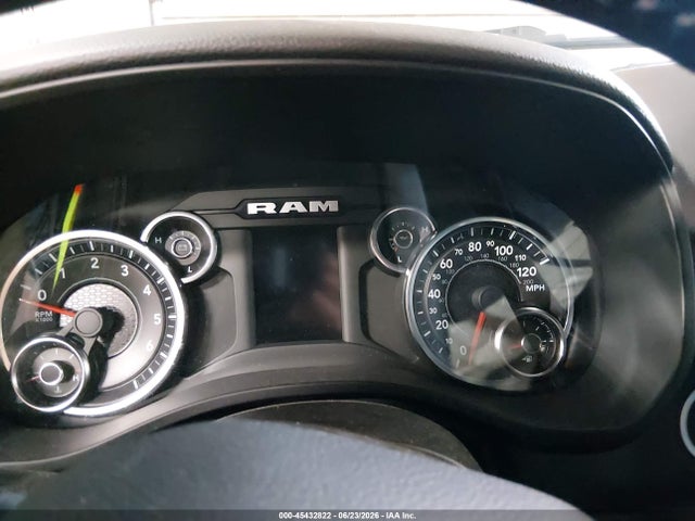 45432822 :رقم المزاد ، 1C6SRFMT8NN324806 vin ، 2022 Ram 1500 Big Horn  4x4 6'4 Box مزاد بيع