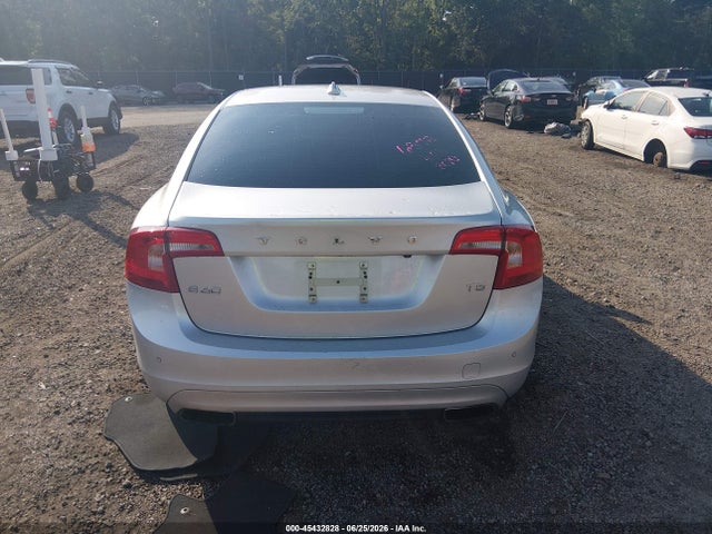 Продажа на аукционе авто 2016 Volvo S60 T5 Drive-e Premier, vin: YV126MFK8G2408780, номер лота: 45432828