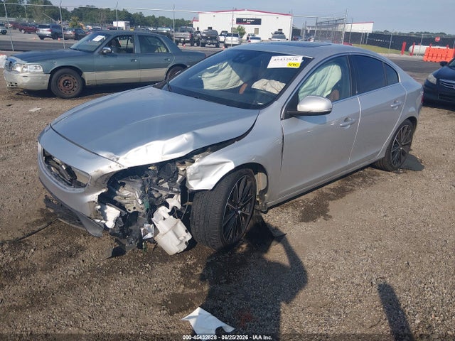 Продажа на аукционе авто 2016 Volvo S60 T5 Drive-e Premier, vin: YV126MFK8G2408780, номер лота: 45432828