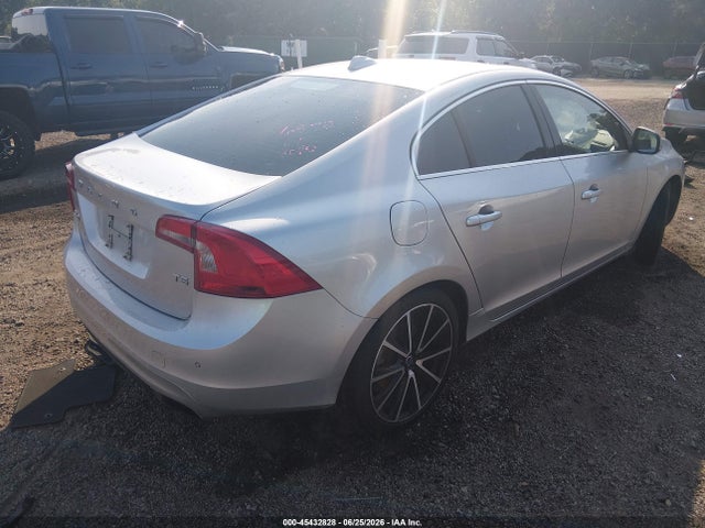 Продажа на аукционе авто 2016 Volvo S60 T5 Drive-e Premier, vin: YV126MFK8G2408780, номер лота: 45432828