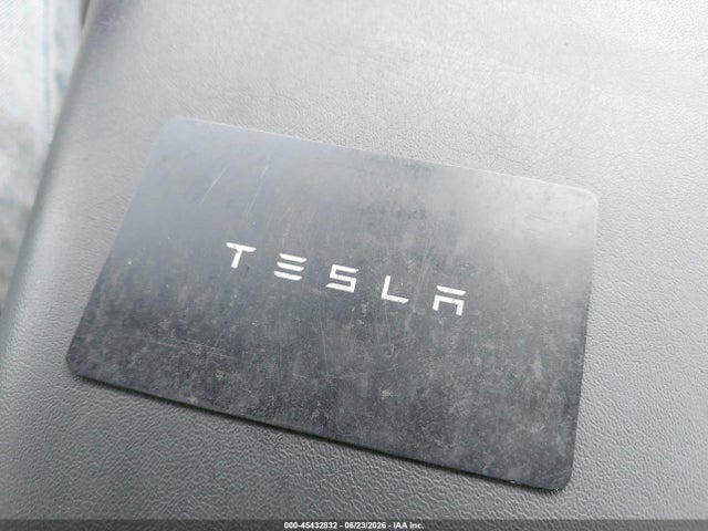 Продажа на аукционе авто 2023 Tesla Model Y Awd/long Range Dual Motor All-wheel Drive, vin: 7SAYGDEE1PF842581, номер лота: 45432832