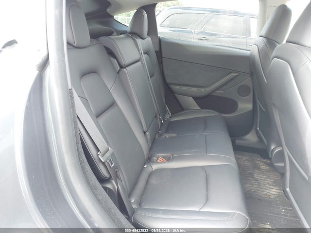 Продажа на аукционе авто 2023 Tesla Model Y Awd/long Range Dual Motor All-wheel Drive, vin: 7SAYGDEE1PF842581, номер лота: 45432832