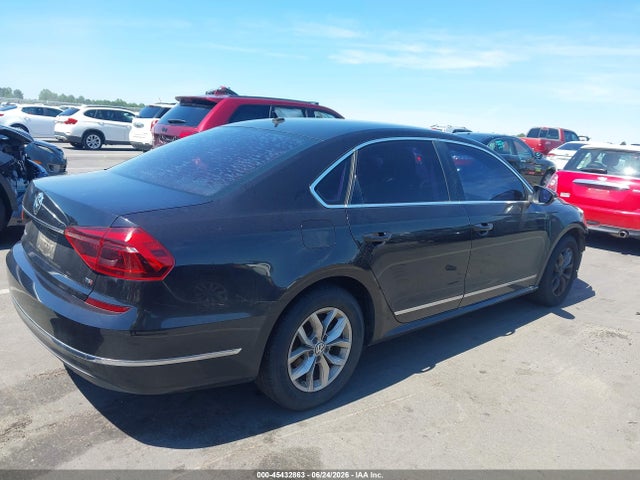 Aukcja sprzedaży 2017 Volkswagen Passat 1.8t S, vin: 1VWAT7A36HC020998, numer aukcji: 45432863