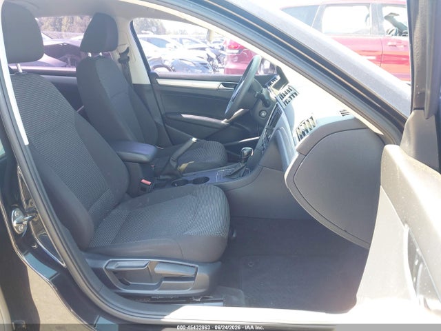 Aukcja sprzedaży 2017 Volkswagen Passat 1.8t S, vin: 1VWAT7A36HC020998, numer aukcji: 45432863