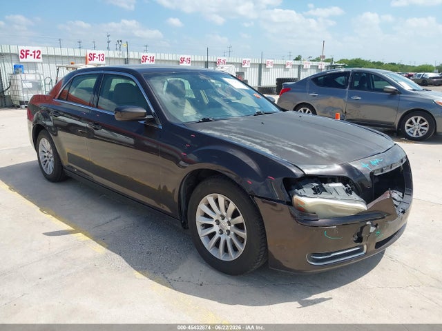 2012 Chrysler 300 მანქანა იყიდება აუქციონზე, vin: 2C3CCAAG4CH165706, აუქციონის ნომერი: 45432874