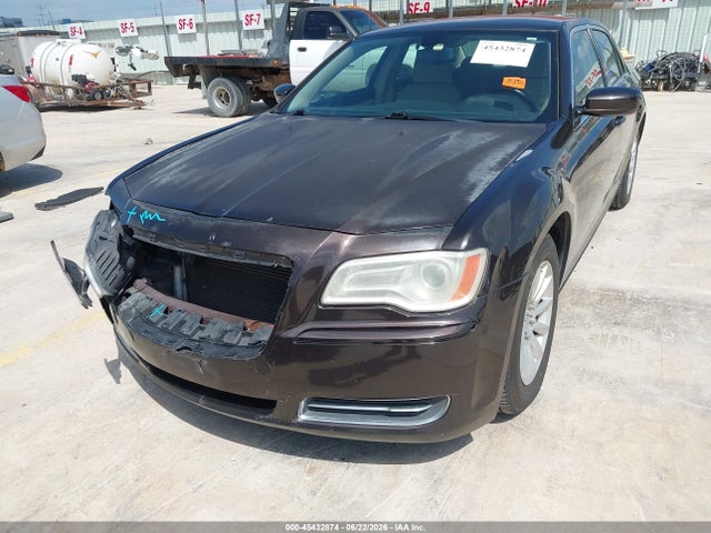 Продажа на аукционе авто 2012 Chrysler 300, vin: 2C3CCAAG4CH165706, номер лота: 45432874