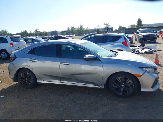 Honda CIVIC EX 2018 SHHFK7H54JU420682 Image 14