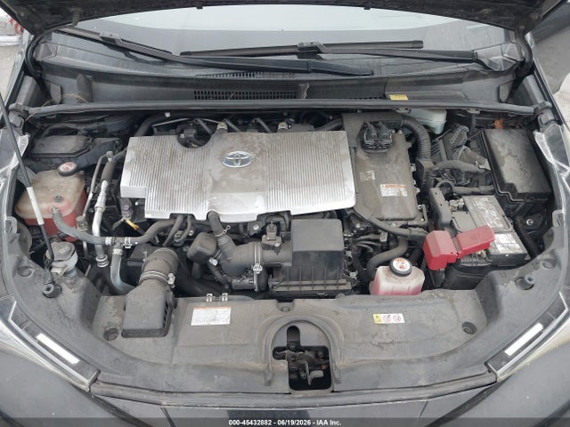 Toyota Prius Three 2017 JTDKARFU3H3047649 Image 10