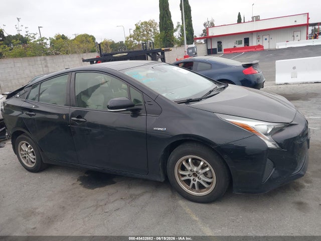 Toyota Prius Three 2017 JTDKARFU3H3047649 Image 14