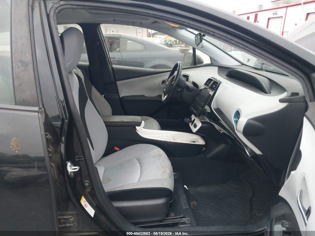 Toyota Prius Three 2017 JTDKARFU3H3047649 Image 5
