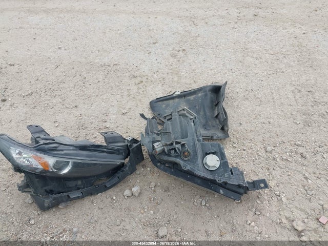 45432894 :رقم المزاد ، JM1BPALM0L1175808 vin ، 2020 Mazda Mazda3 مزاد بيع