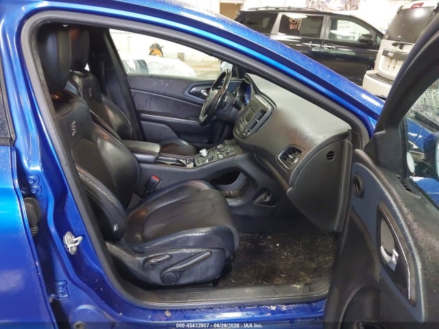 2015 Chrysler 200 S მანქანა იყიდება აუქციონზე, vin: 1C3CCCBG8FN528658, აუქციონის ნომერი: 45432907