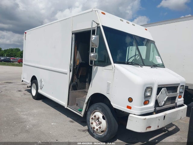 Aukcja sprzedaży 2000 Freightliner Chassis M Line Walk-in Van, vin: 4UZA4FA48YCG41533, numer aukcji: 45432920
